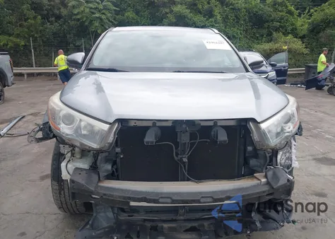 2016 Toyota Highlander Limited V6 из США, поврежденный, VIN 5TDYKRFH4GS152143